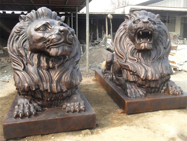 銅獅子
